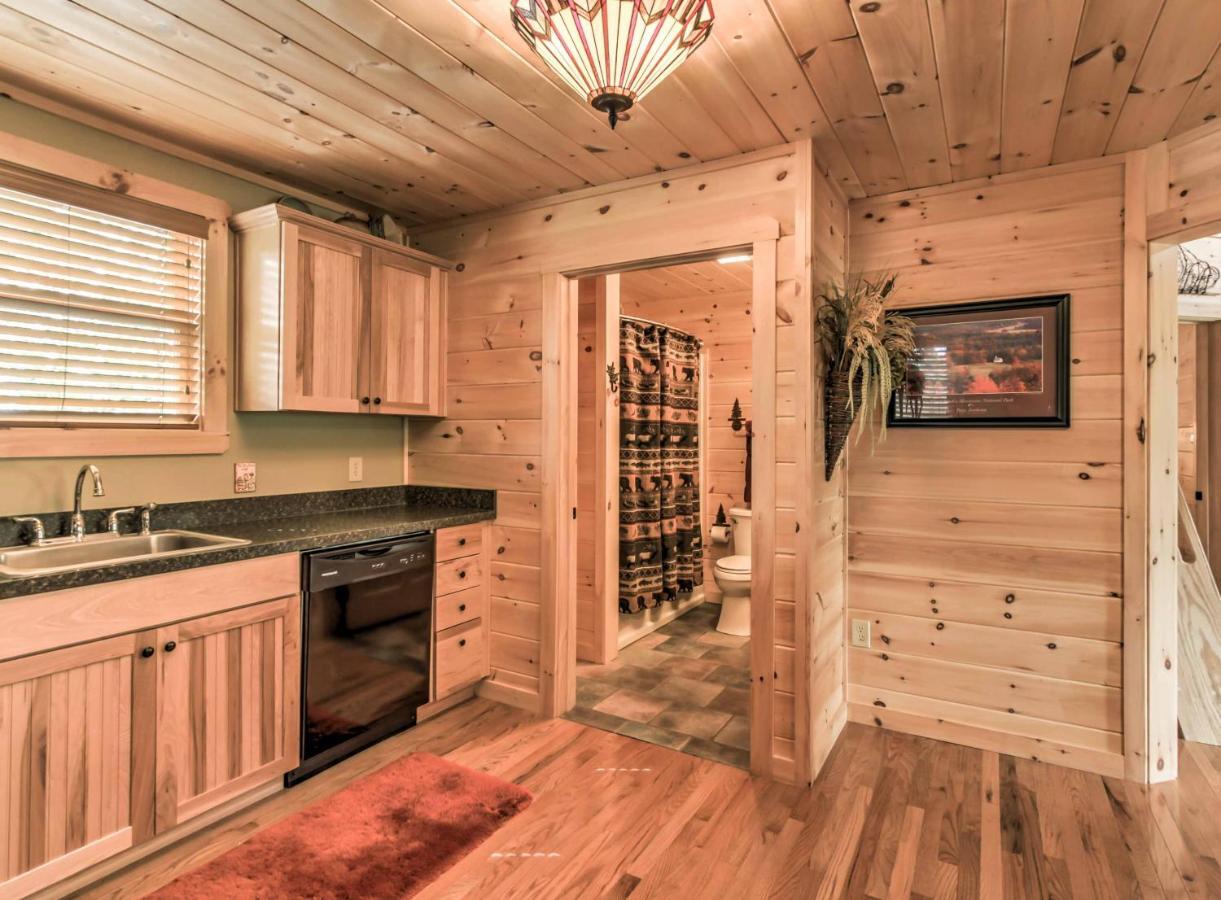 Private Sevierville Cabin With Mountain Views And Loft Esterno foto