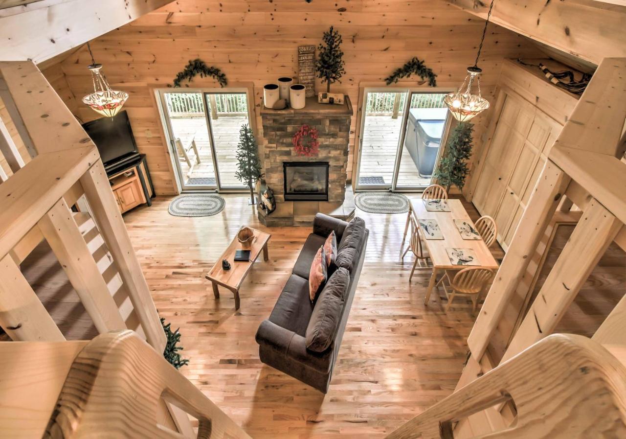 Private Sevierville Cabin With Mountain Views And Loft Esterno foto