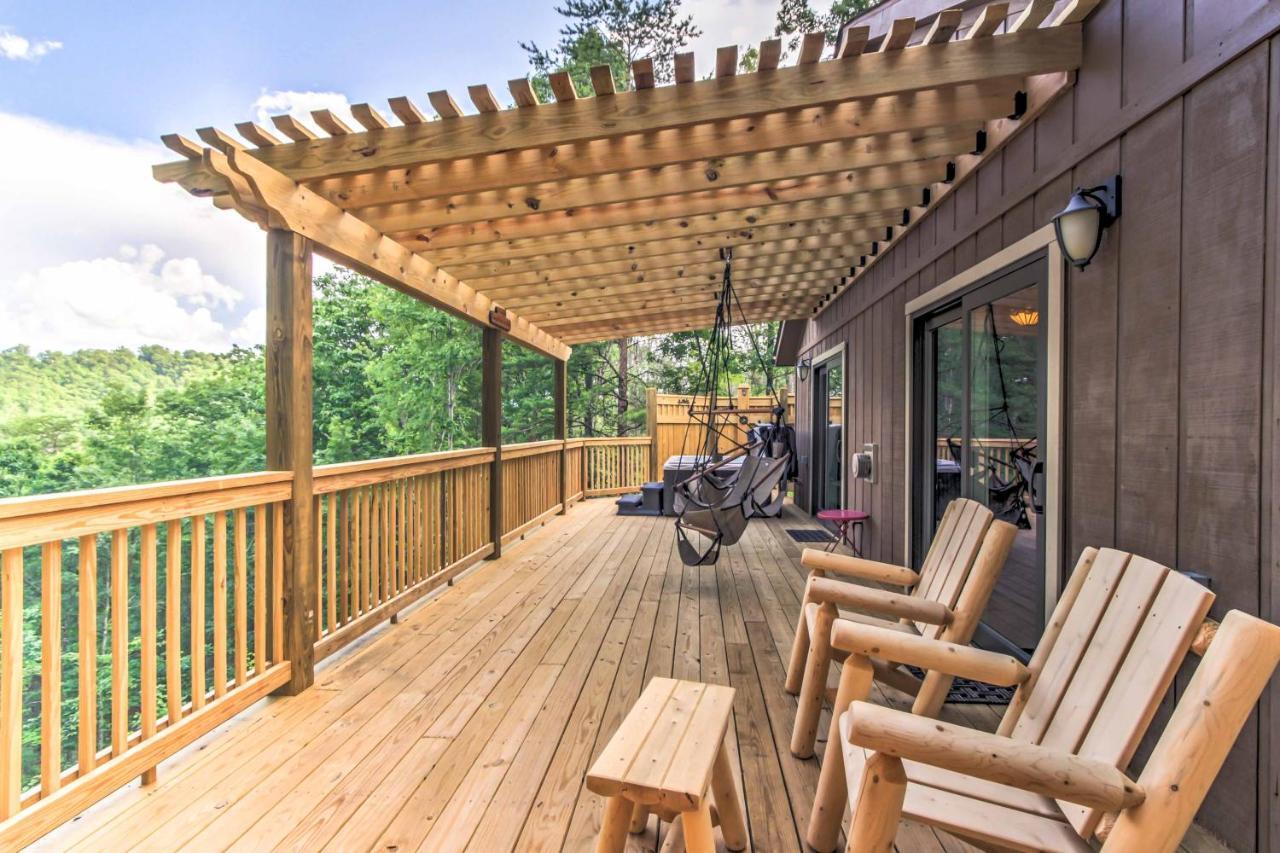 Private Sevierville Cabin With Mountain Views And Loft Esterno foto